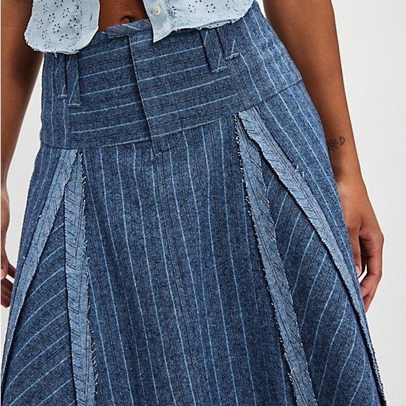 Free People - A-Line Amelia Midi Skirt Size 8 Blue Pinstripe - Picture 2 of 12